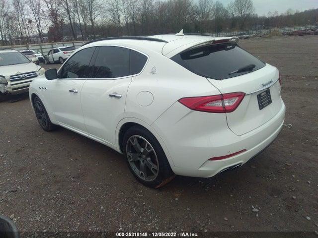 2017 Maserati Levante, VIN: ZN661XUS3HX226899