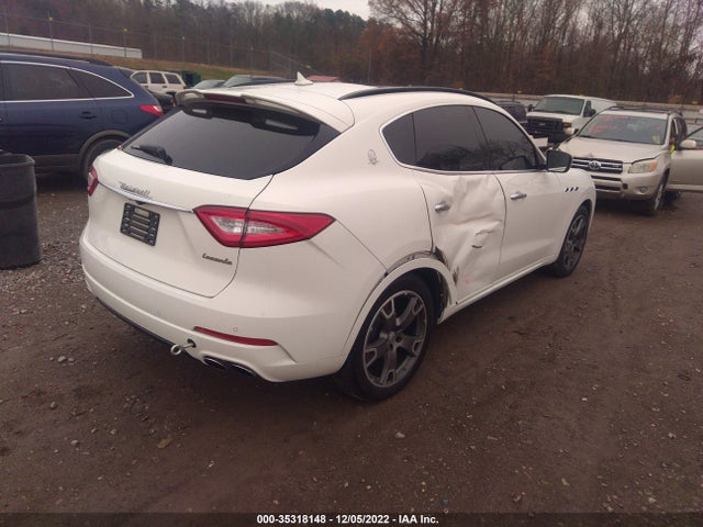 2017 Maserati Levante, VIN: ZN661XUS3HX226899