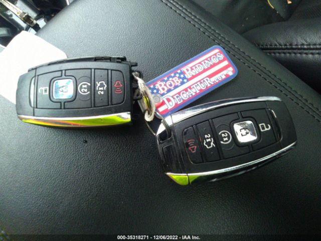 1LN6L9TK3H5602954 Lincoln Continental Select