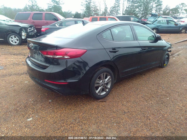 2018 Hyundai Elantra, VIN: 5NPD84LF3JH383552