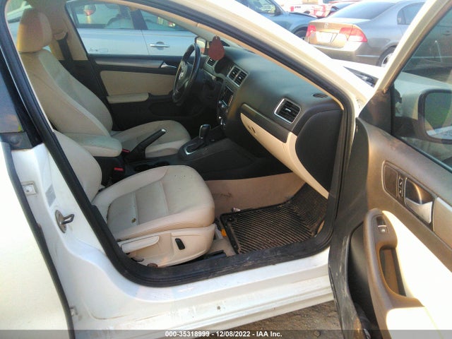 3VWLL7AJ6EM434882 Volkswagen Jetta Sedan Tdi W/premium/nav