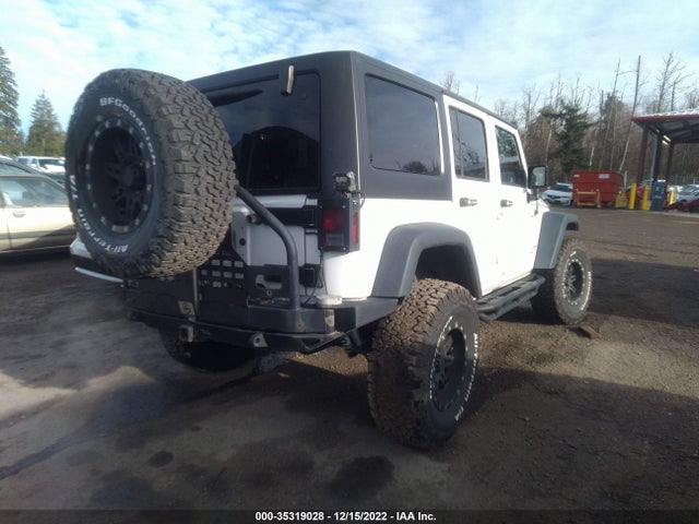 2016 Jeep Wrangler, VIN: 1C4HJWFG0GL292930