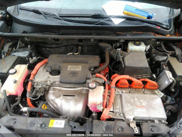 2017 Toyota RAV4, VIN: JTMRJREV9HD119988