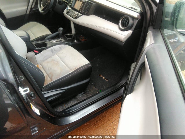2017 Toyota RAV4, VIN: JTMRJREV9HD119988