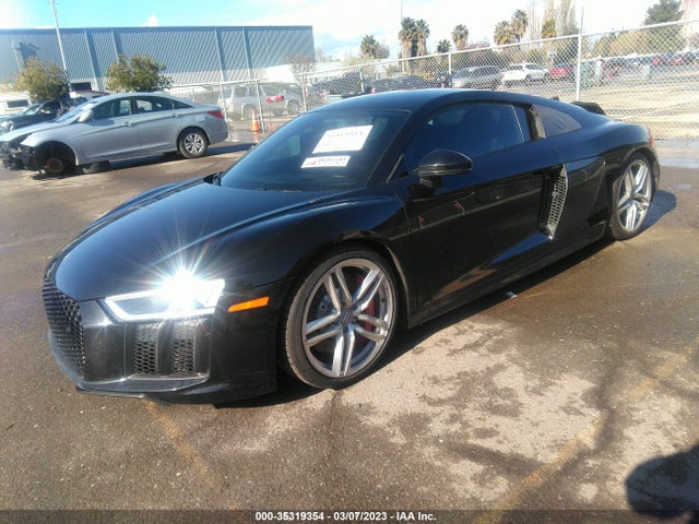 2017 Audi R8, VIN: WUAEAAFX4H7905084