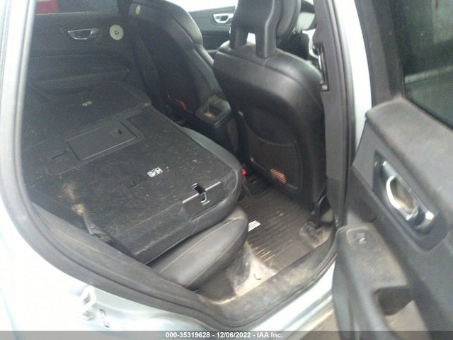 2018 Volvo XC60, VIN: YV4A22RK1J1005473