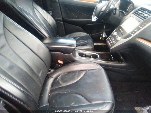 Lincoln MKC 2017 5LMTJ3DHXHUL31855 Image 6