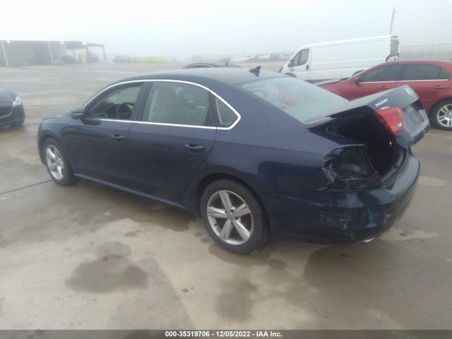 1VWBH7A37CC050073 Volkswagen Passat Se W/sunroof