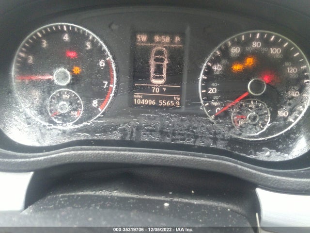 1VWBH7A37CC050073 Volkswagen Passat Se W/sunroof