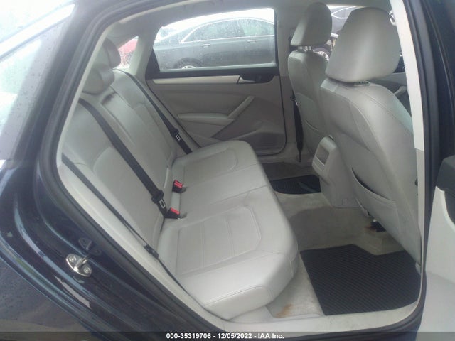 1VWBH7A37CC050073 Volkswagen Passat Se W/sunroof
