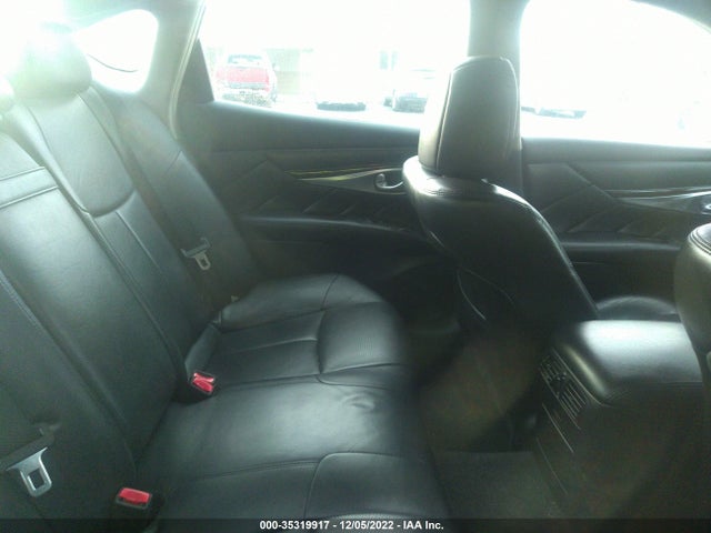 2017 Infiniti Q70, VIN: JN1BY1AP7HM740445