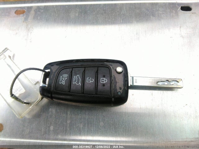 Hyundai Veloster 2.0 2019 KMHTG6AF4KU017194 Image 3