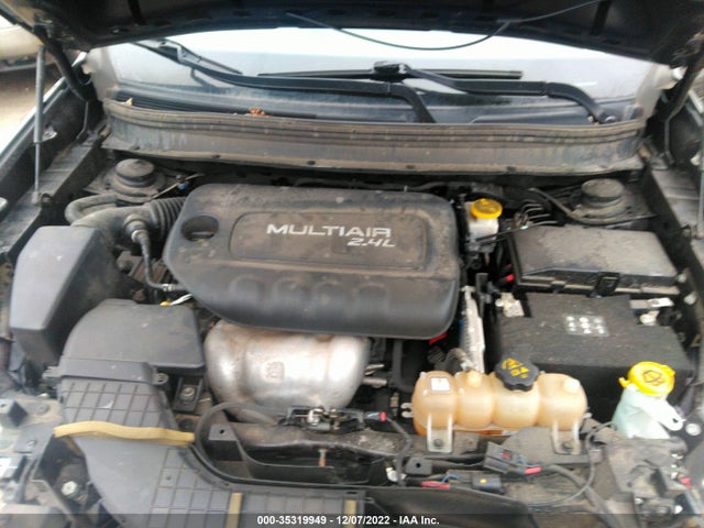 35319949 :رقم المزاد ، 1C4PJLCB2KD148091 vin ، 2019 Jeep Cherokee Latitude مزاد بيع