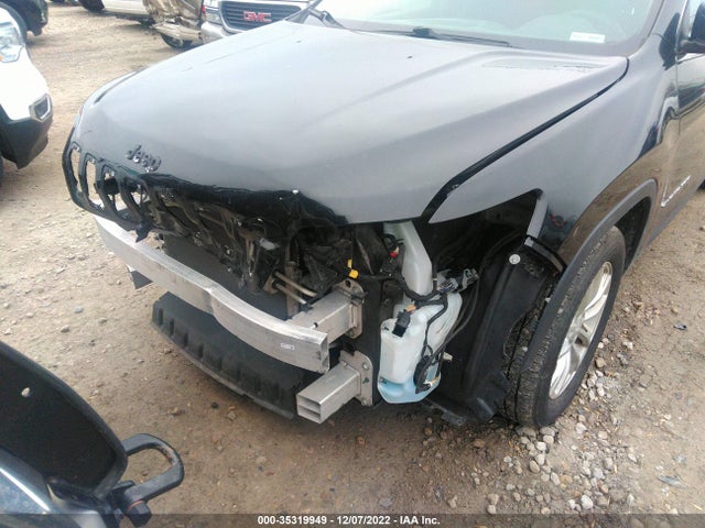 35319949 :رقم المزاد ، 1C4PJLCB2KD148091 vin ، 2019 Jeep Cherokee Latitude مزاد بيع