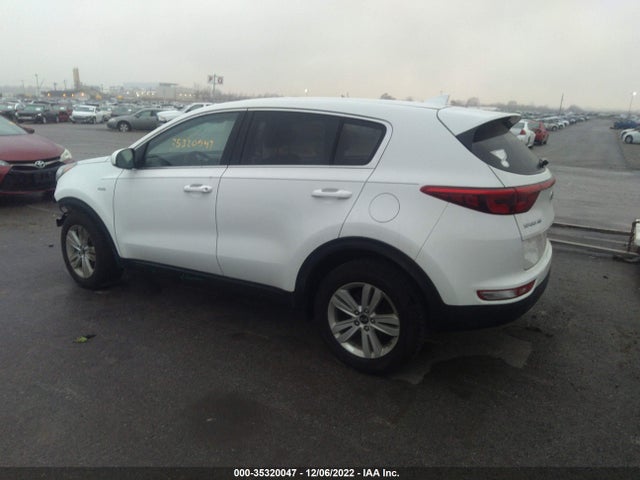2017 Kia Sportage, VIN: KNDPMCAC1H7143930