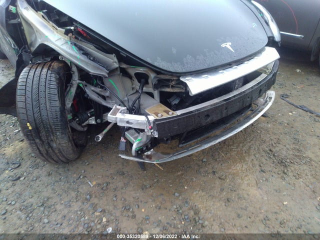 Tesla Model Y 2020 5YJYGDEF9LF037301 Image 7