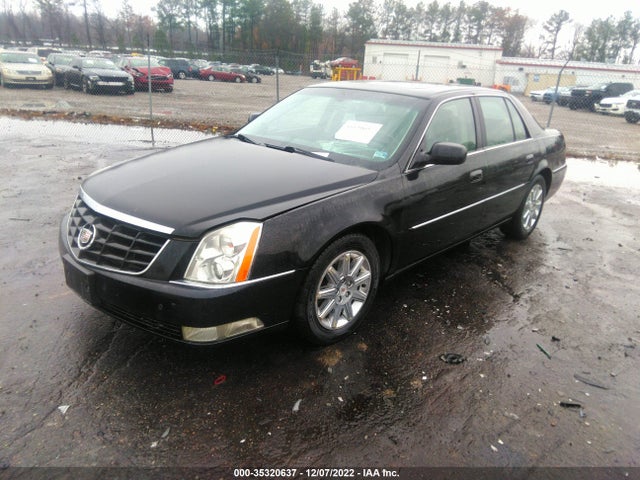 Cadillac Dts Premium Collection 2011 1G6KH5E63BU103987 Image 2