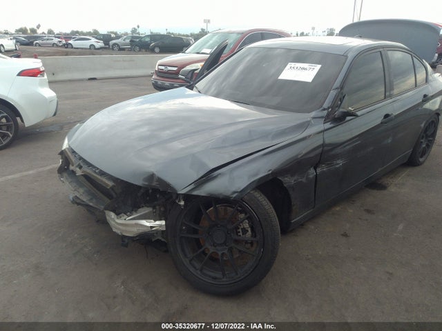 2018 BMW 3 Series, VIN: WBA8E1G5XJNU93330