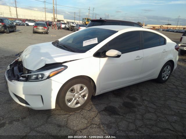 3KPFK4A70JE254257 KIA FORTE LX