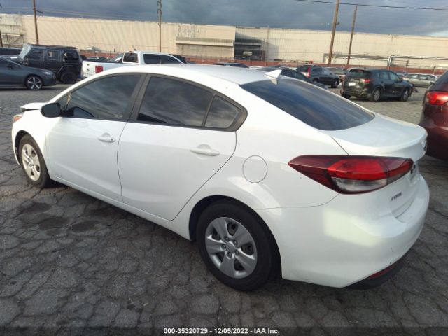 3KPFK4A70JE254257 KIA FORTE LX