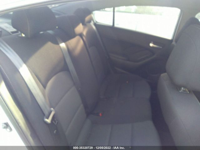3KPFK4A70JE254257 KIA FORTE LX