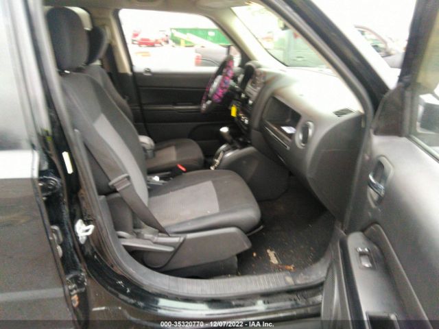 1C4NJRAB3ED588628 Jeep Patriot North