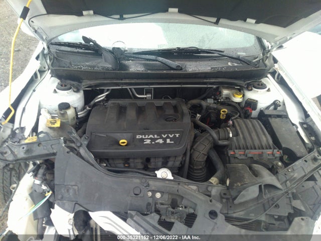 Chrysler 200 LX 2014 1C3CCBAB4EN168223 Image 10