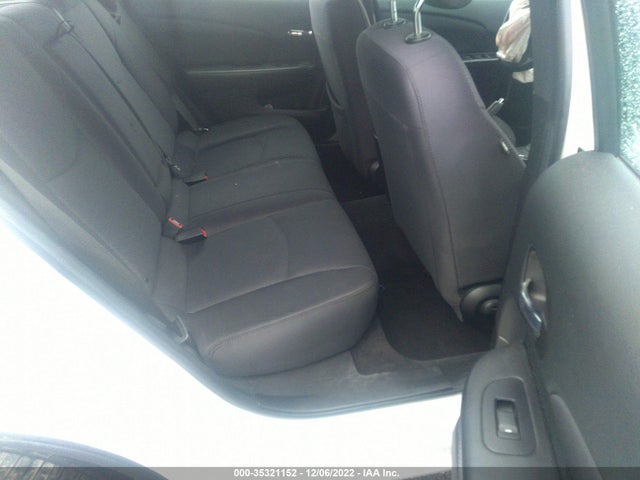 Chrysler 200 LX 2014 1C3CCBAB4EN168223 Image 8