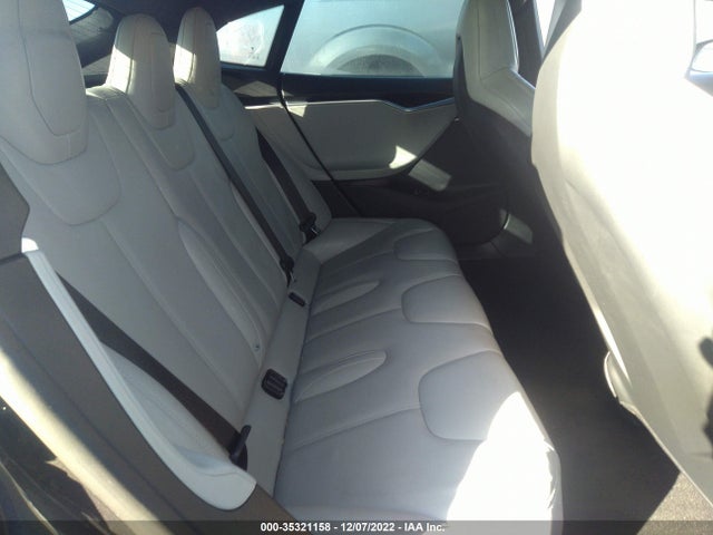 2016 Tesla Model S, VIN: 5YJSA1E49GF146030