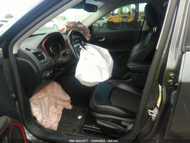 3C4NJDDB6LT111651 Jeep Compass Trailhawk