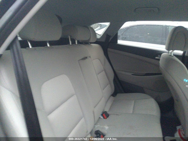 Hyundai TUCSON SE 2017 KM8J3CA41HU437990 Image 9