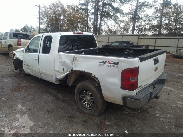2007 CHEVROLET SILVERADO 1500 LT W/1LT VIN: 1GCEK19037Z502418
