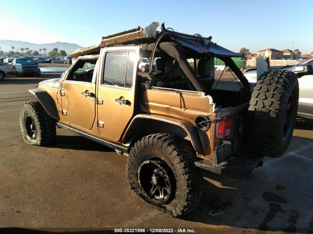 1C4BJWFG4FL639888 Jeep Wrangler Unlimited Rubicon