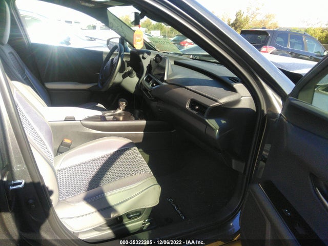 2023 Lexus UX, VIN: JTHX6JBH3P2133113