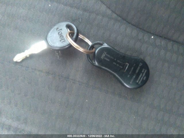 1J8GL48KX2W224954 Jeep Liberty Sport