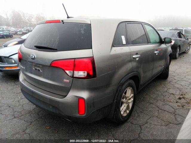 5XYKTCA60EG544875 KIA SORENTO LX