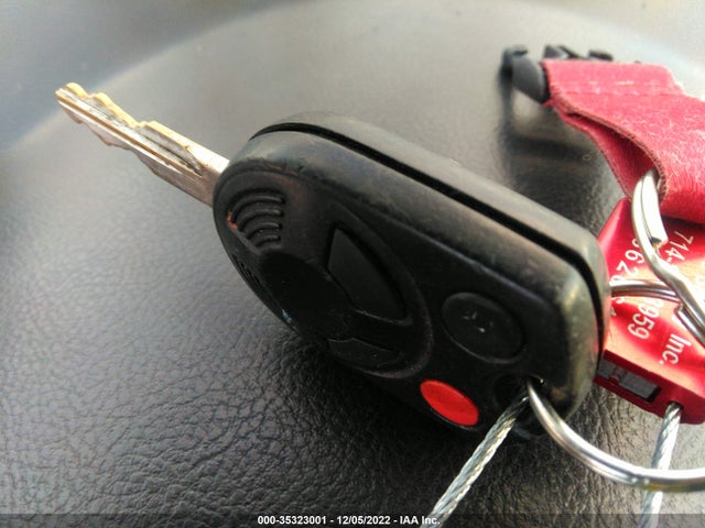 Lincoln MKZ 2011 3LNHL2GC6BR758414 Image 3