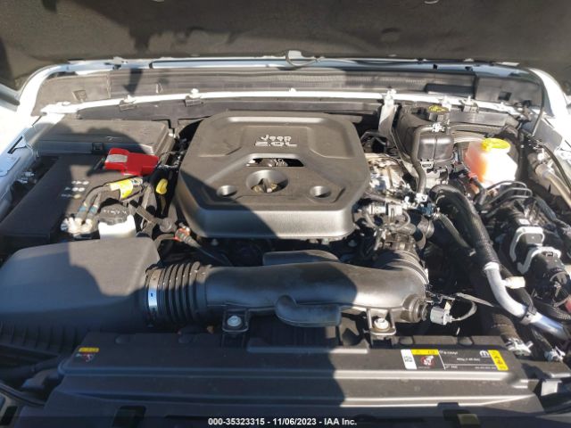 1C4HJXEN9NW242142 Jeep Wrangler Unlimited Sahara