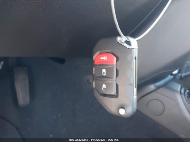 1C4HJXEN9NW242142 Jeep Wrangler Unlimited Sahara