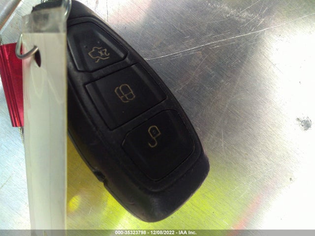 2016 Ford Fiesta, VIN: 3FADP4CJ2GM175176