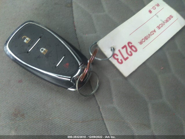 Chevrolet EQUINOX LT 2018 2GNAXSEV2J6262070 Image 11