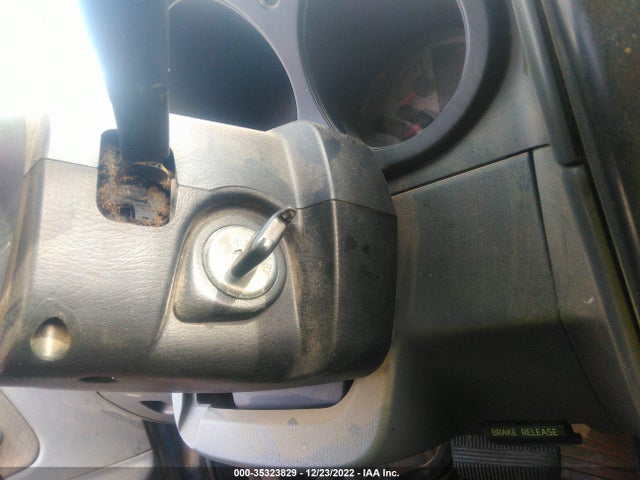 2004 NISSAN XTERRA XE VIN: 5N1ED28Y04C629824