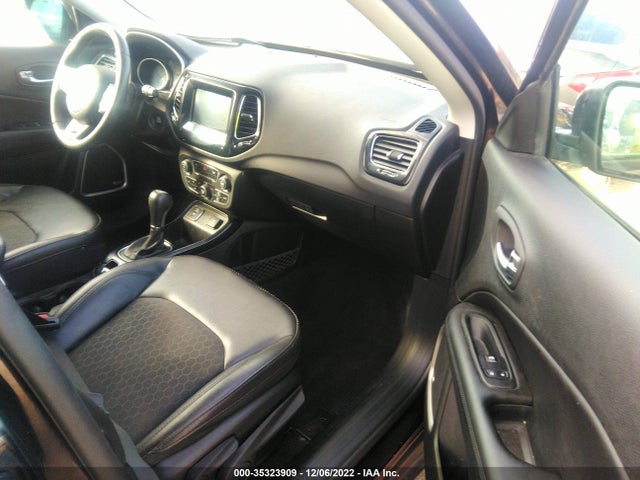 2019 Jeep Compass, VIN: 3C4NJCBB7KT809827