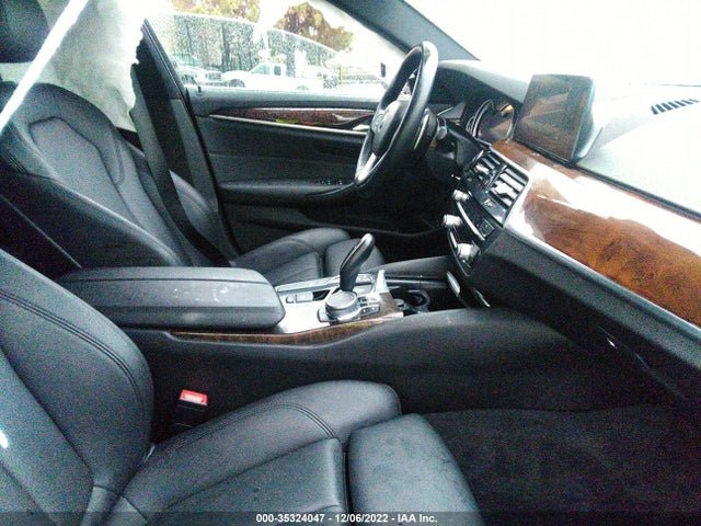 2019 BMW 5 SERIES 530E IPERFORMANCE VIN: WBAJA9C57KB253771