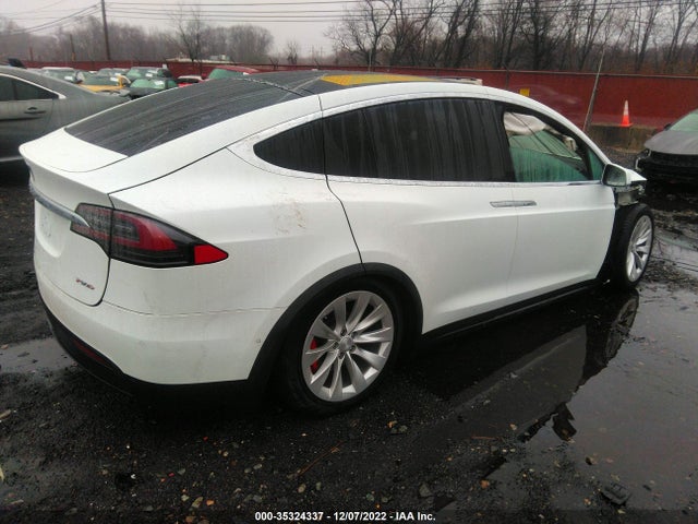2016 Tesla Model X, VIN: 5YJXCBE43GF015410