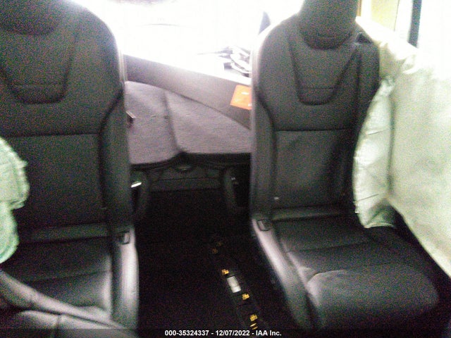 2016 Tesla Model X, VIN: 5YJXCBE43GF015410