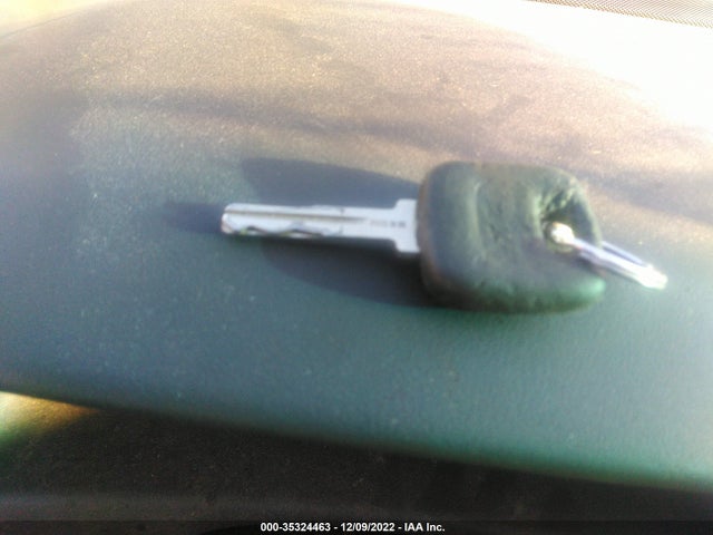 Volvo S60 2001 YV1RS61RX12049207 Image 3