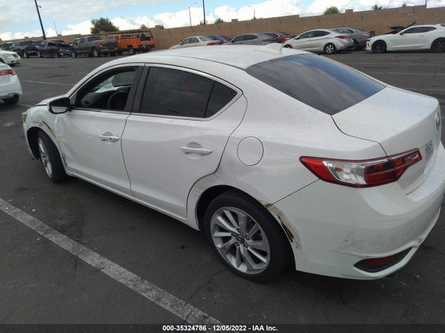 Acura ILX 2017 19UDE2F31HA012651 Image 4