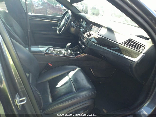 BMW 5 Series 528i 2016 WBA5A5C53GD528705 Image 5
