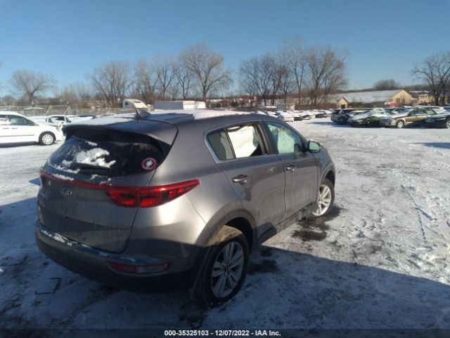 KNDPMCAC8J7464918 KIA Sportage Lx